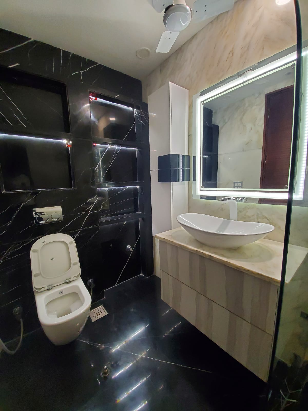Fully Furnished Luxury Floor At Garden Villa