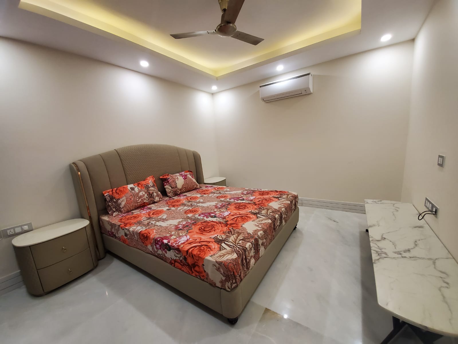 Fully Furnished Luxury Floor At Garden Villa